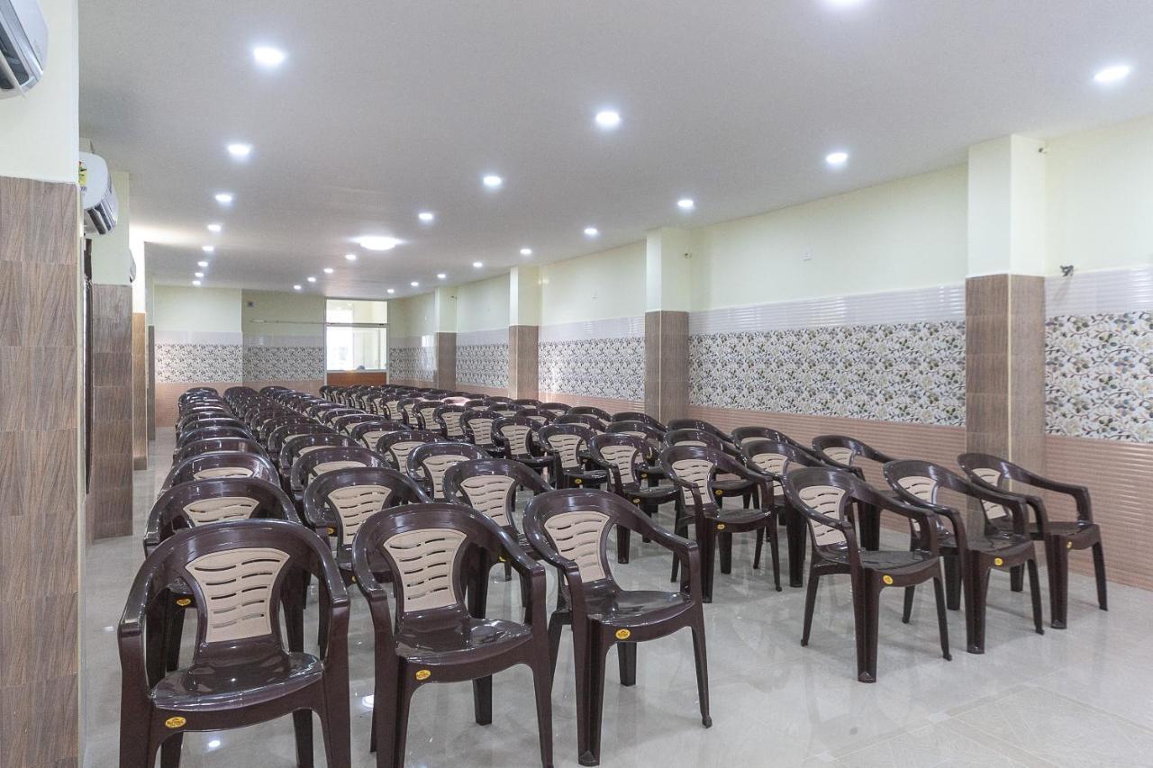 Oyo Hotel Sannidhi Residency Tirupati Extérieur photo