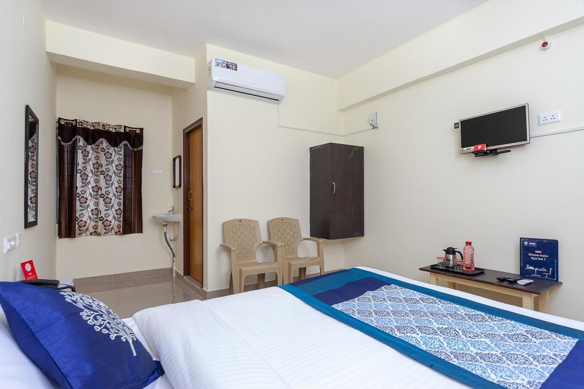 Oyo Hotel Sannidhi Residency Tirupati Extérieur photo
