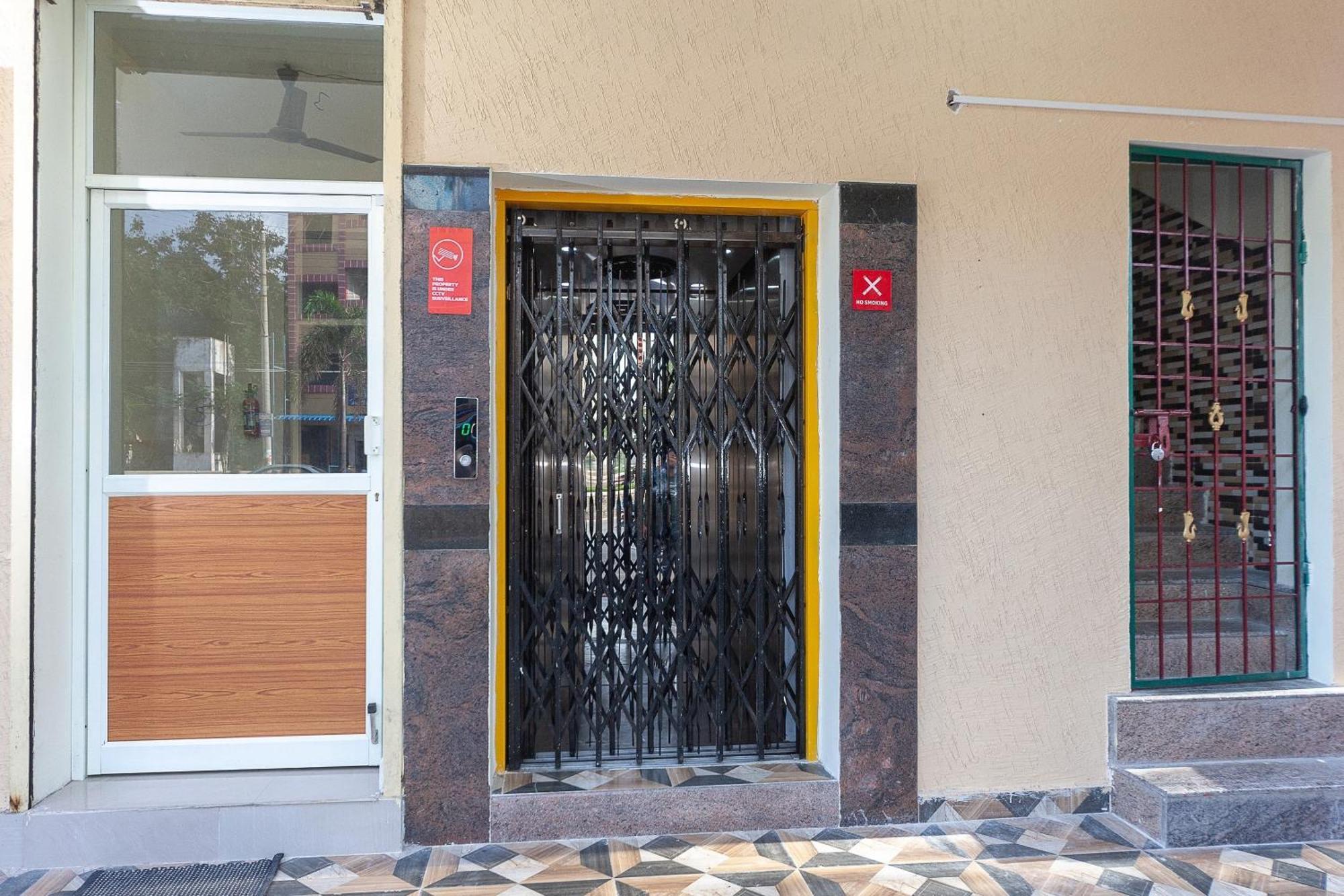 Oyo Hotel Sannidhi Residency Tirupati Extérieur photo